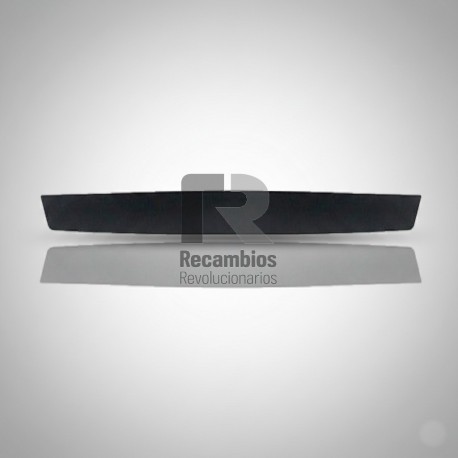 MOLDURA PORTON TRASERO 1006842